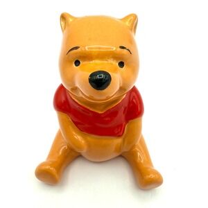 WINNIE THE POOH Beswick England Disney Ceramic Figurine Vintage 2.5"  Cute Kids